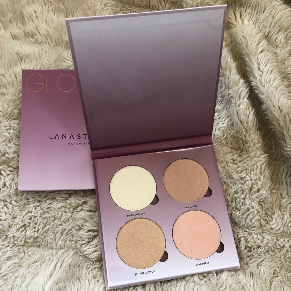 Anastasia highlight pallet